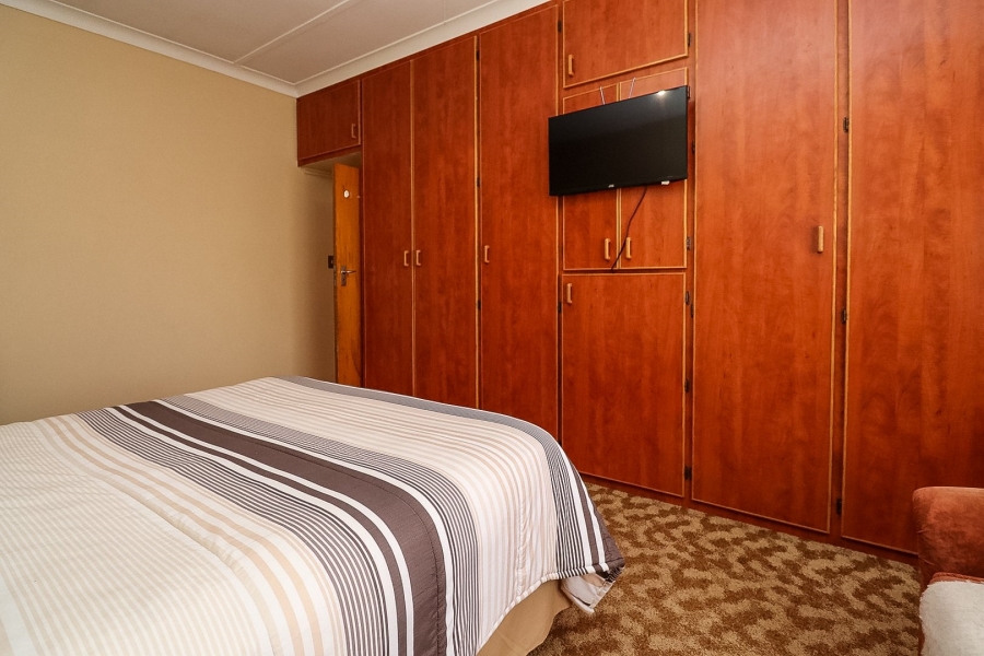 4 Bedroom Property for Sale in Declercqville North West